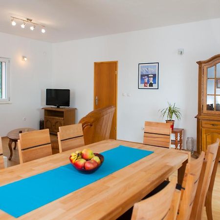 Holiday Home Koprivno Экстерьер фото