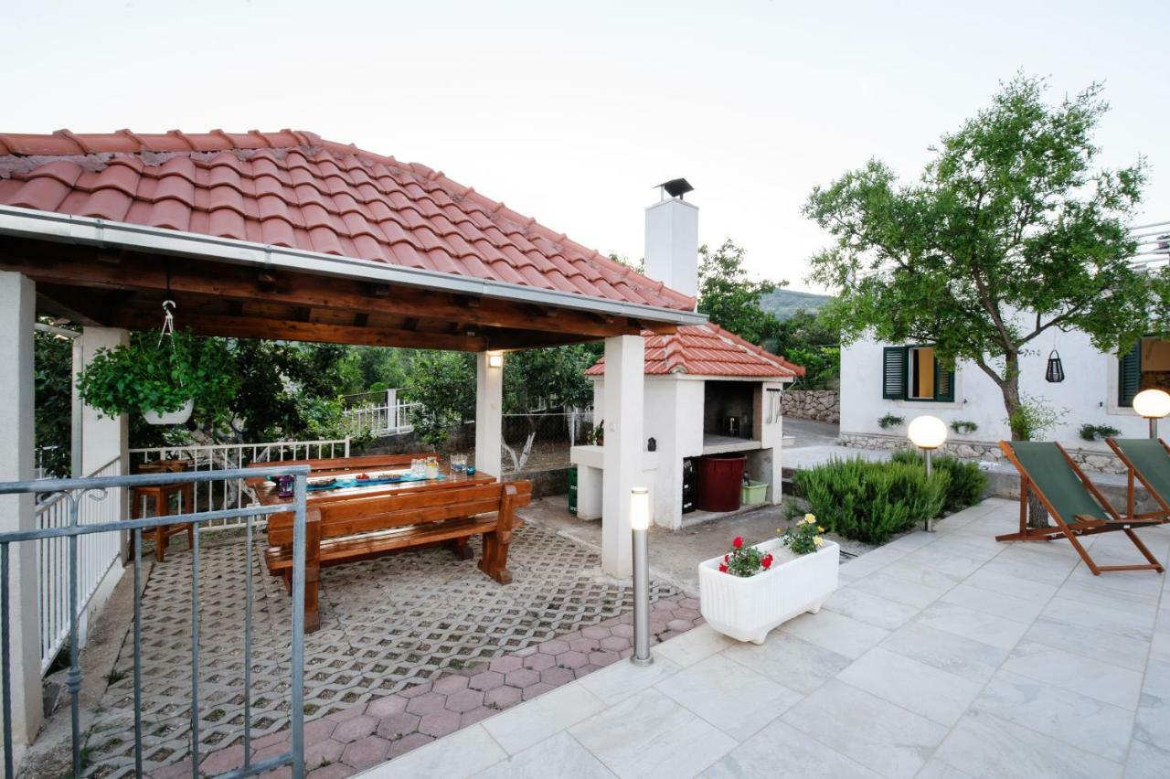 Holiday Home Koprivno Экстерьер фото