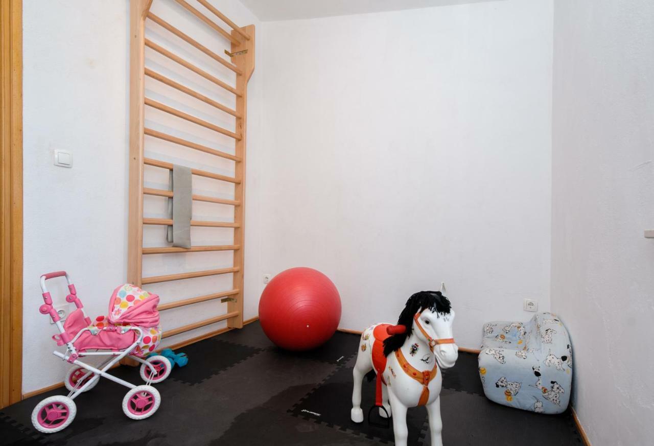 Holiday Home Koprivno Экстерьер фото